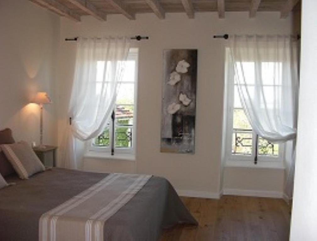 Chambres D'Hotes Domaine De La Capelle Saint-Martin-Lalande Rom bilde